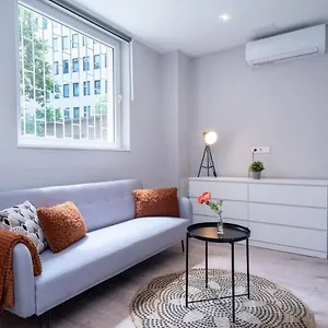 apt-super-central-new-with-air-conditioning.inbudapesthotels.com/